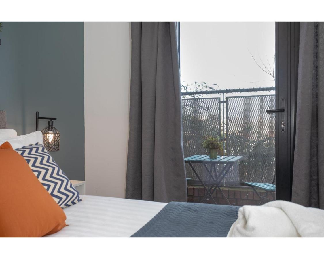Central Belfast Apartments Eden 外观 照片